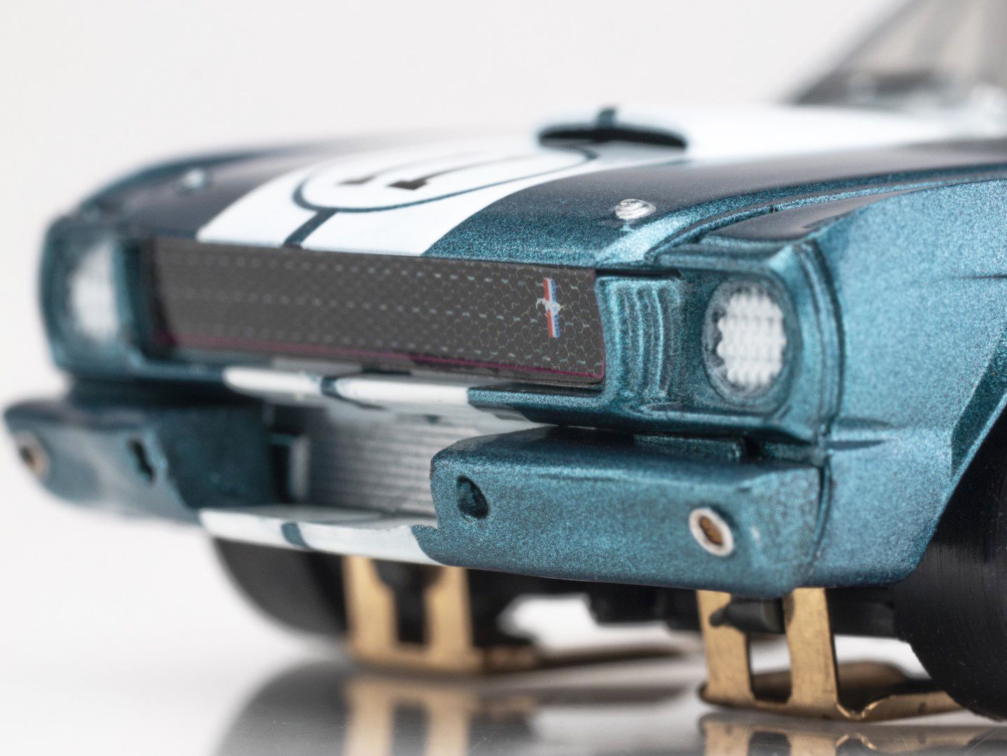 1965 Shelby Mustang GT350R Donohue Blue/White Slot Car