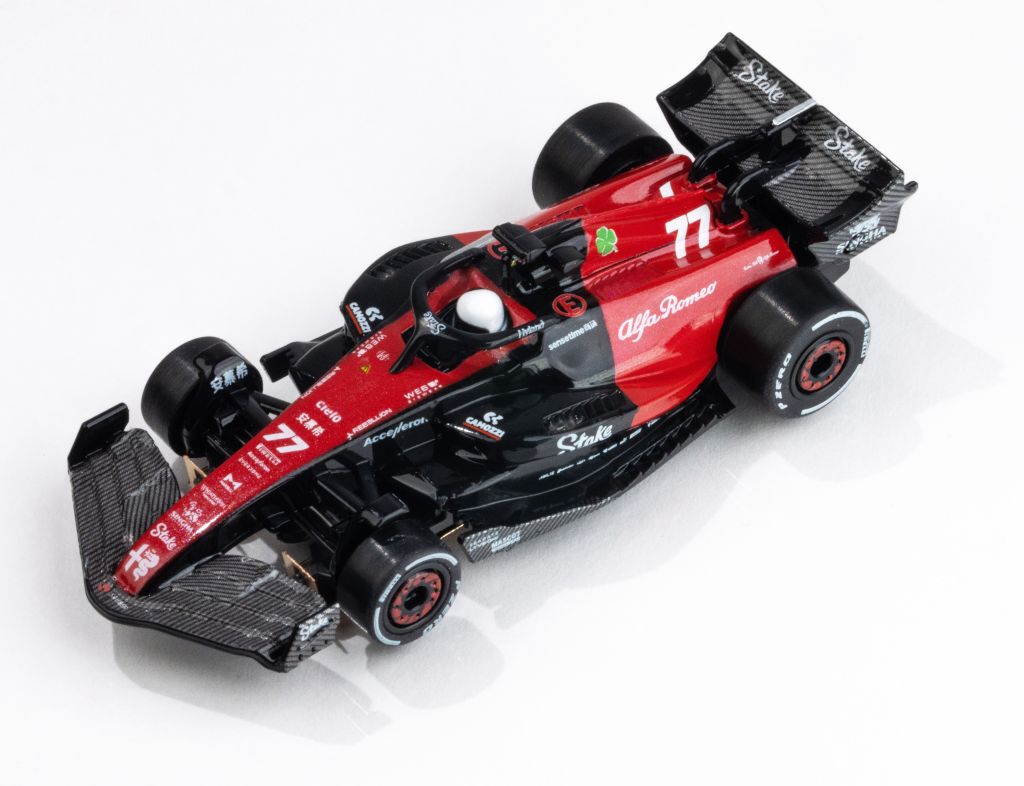 Alfa Romeo F1 FY-77 2023