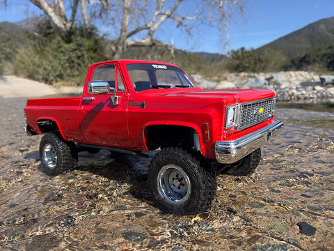 Trail Finder 2 "LWB" RTR with Chevrolet K10 Scottsdale Hard Body Set Red